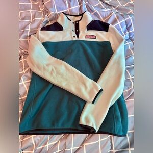 Light blue women’s pullover size lg